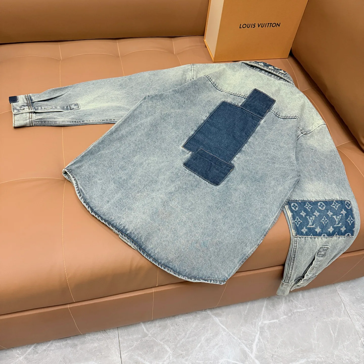 Women's Shirts LOUIS VUITTON 18331631