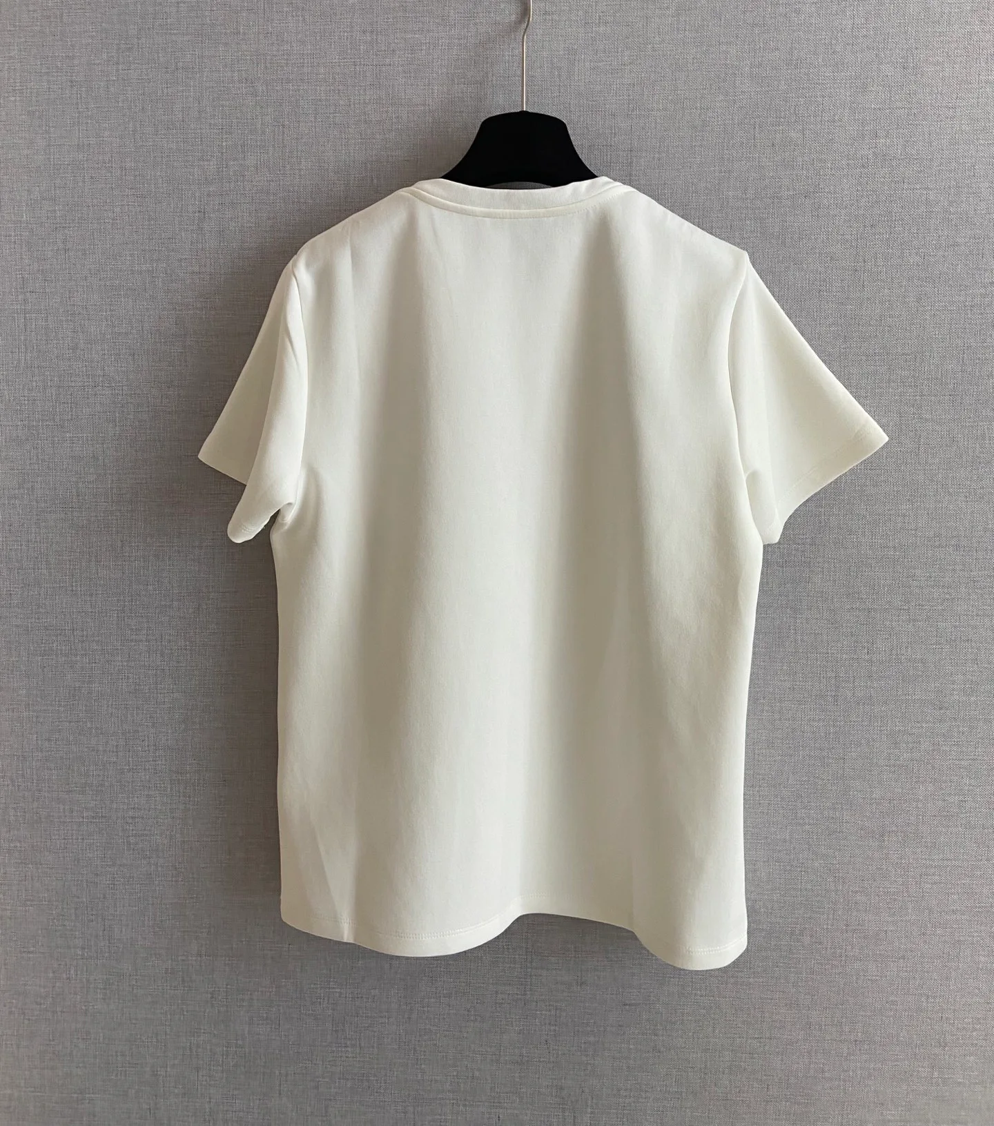 Women's T-Shirts LOEWE 17820415