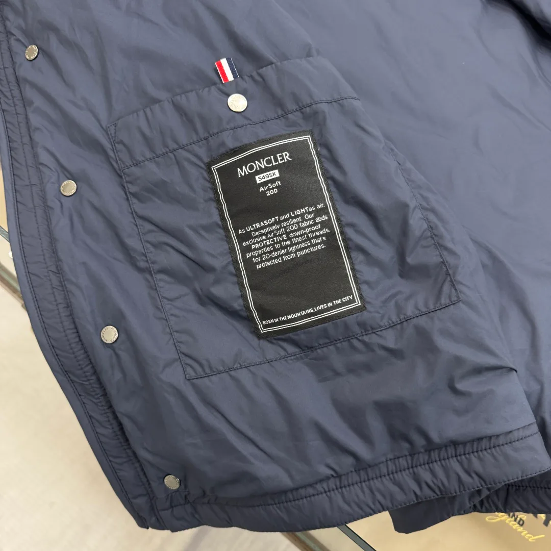 Men's Vests MONCLER 18001994