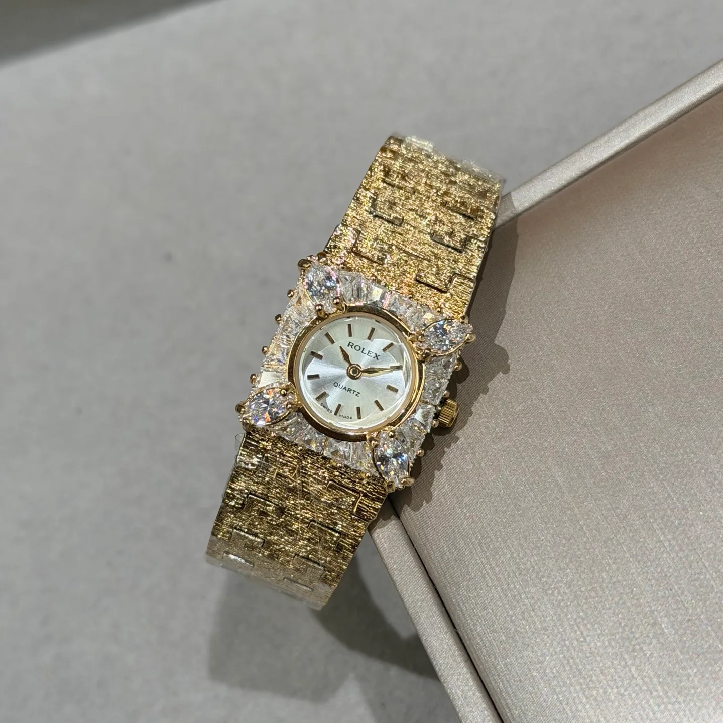 Women's Watches ROLEX 17843054