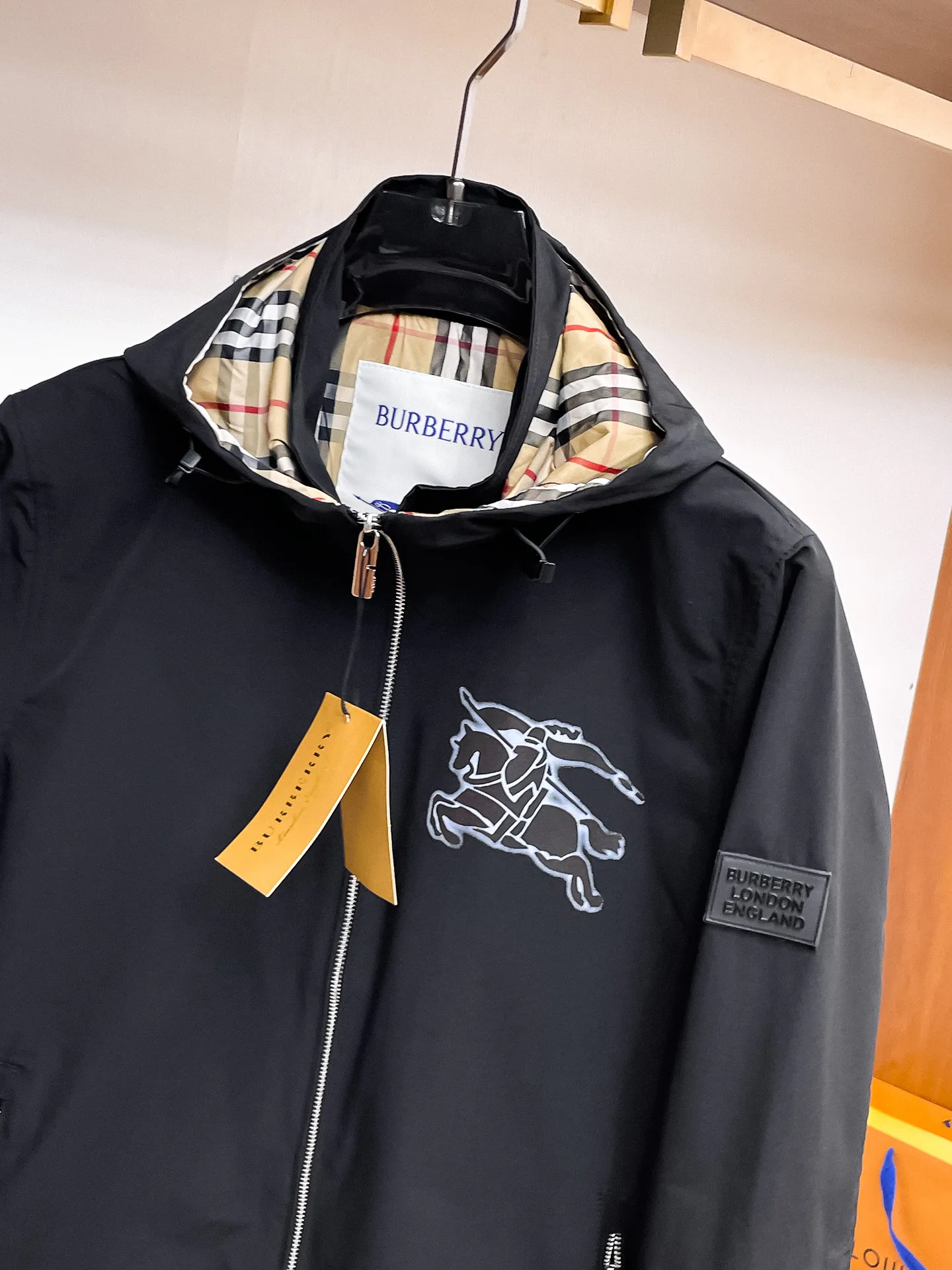 Men's Jackets And Down Jackets BURBERRY 17924247