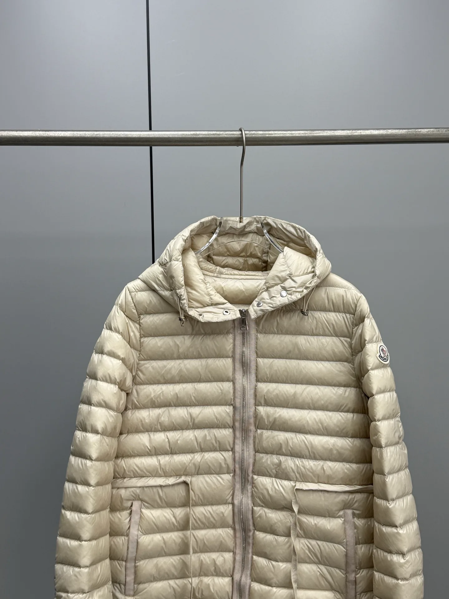 Women's Jackets And Down Jackets MONCLER 18017036