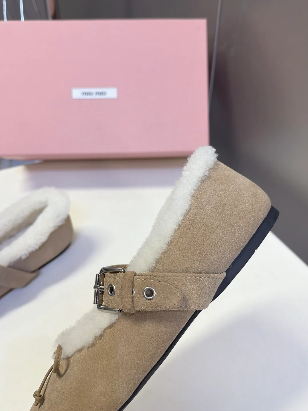 Women's Ballet Flats MIU MIU 18477400
