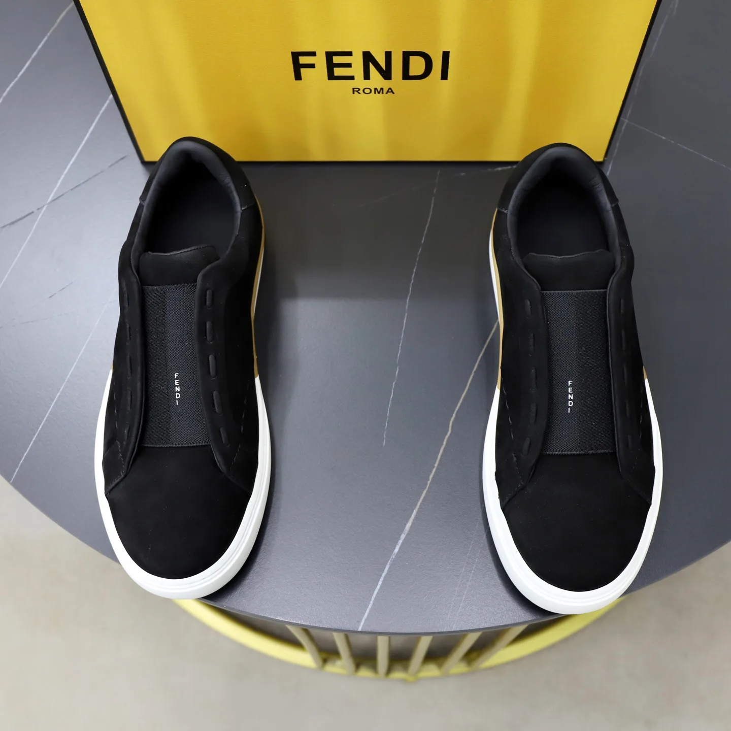 Men's Sneakers FENDI 18516266