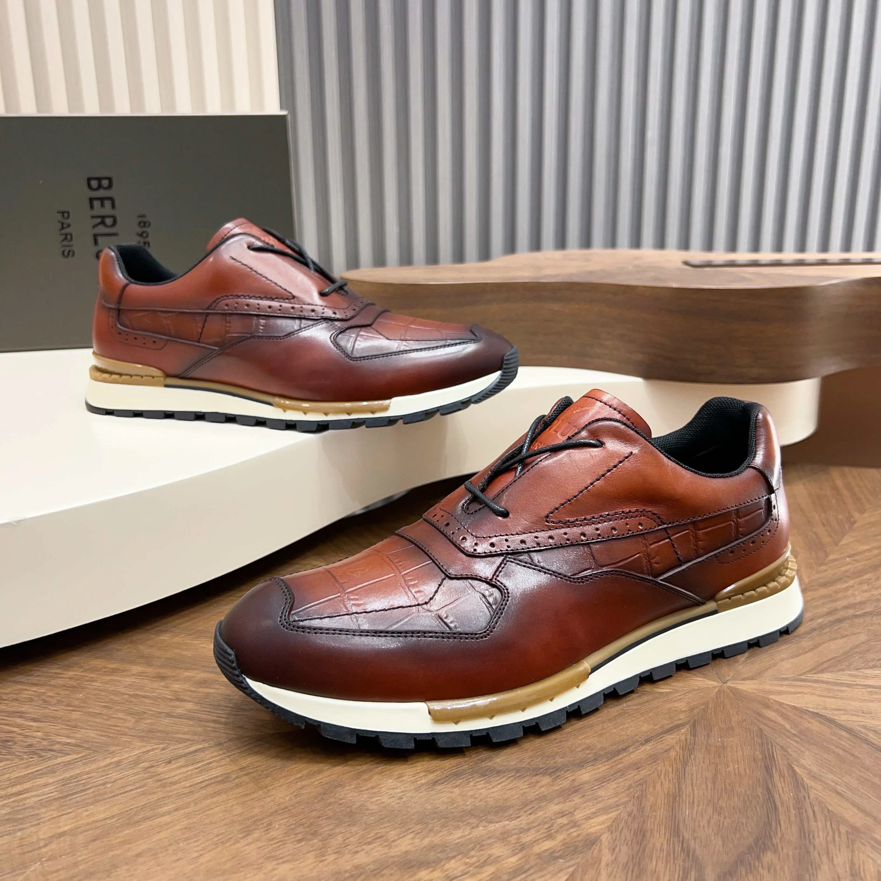 Men's Sneakers BERLUTI 18117163