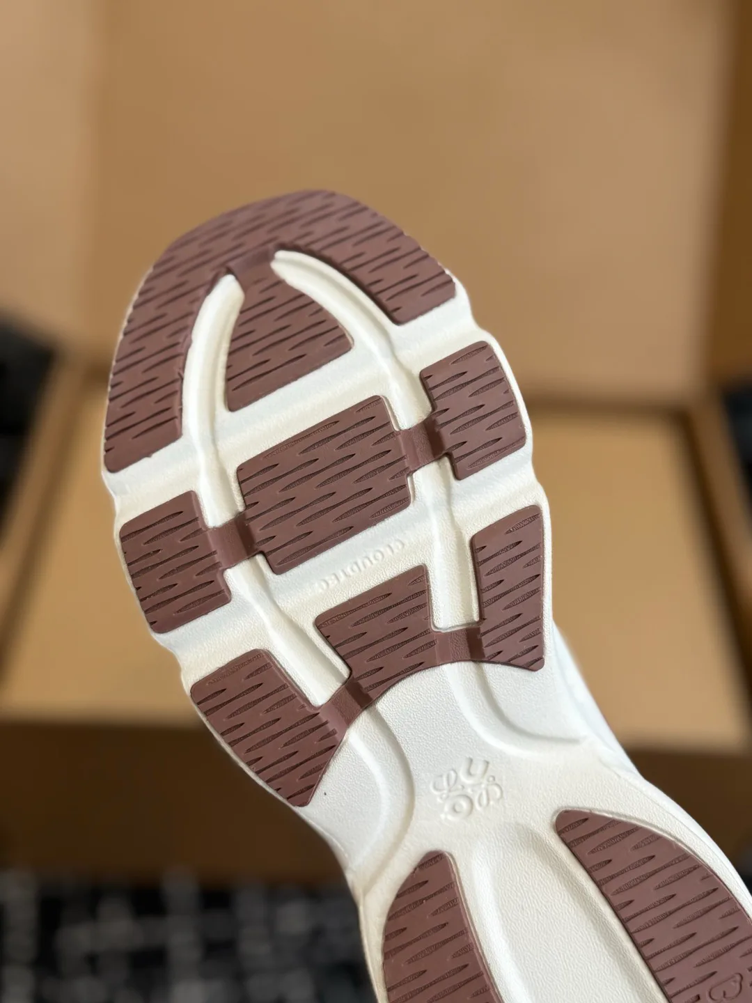 Women's Sneakers LOEWE 18139551
