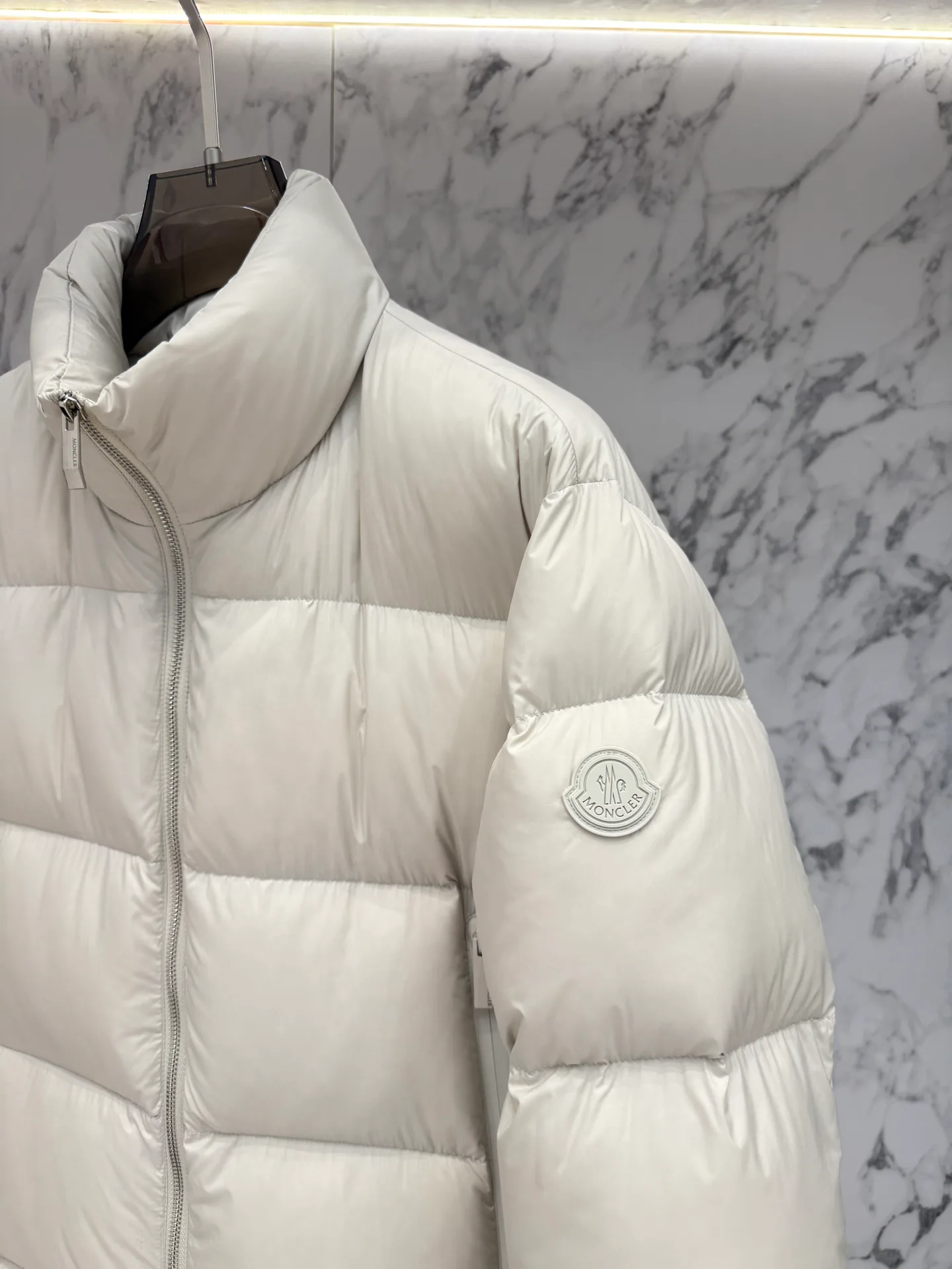 Men's Jackets And Down Jackets MONCLER 18279249