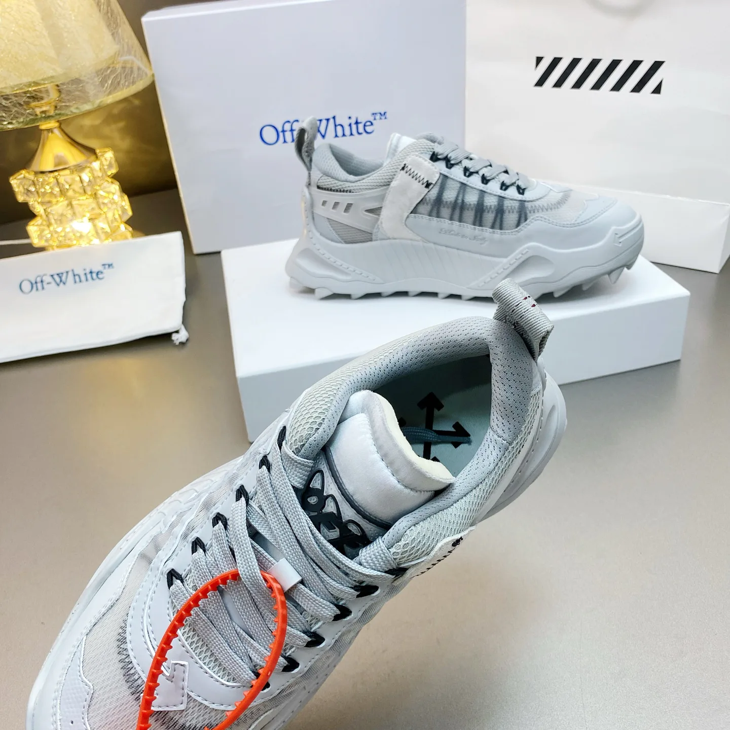 Women's Sneakers OFF-WHITE 17530530