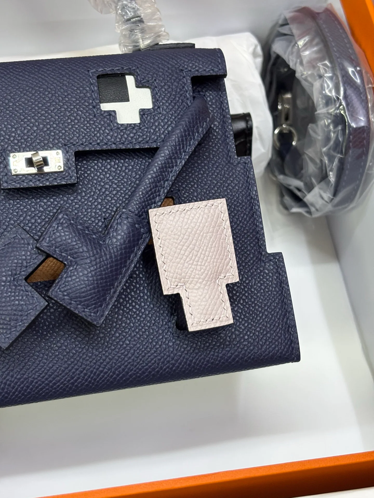 Women's Classic Handbags HERMES 18127209