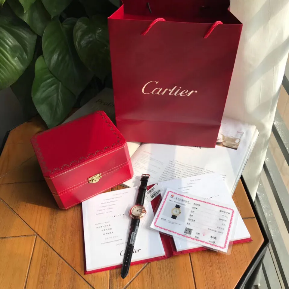 Women's Watches CARTIER 17638271