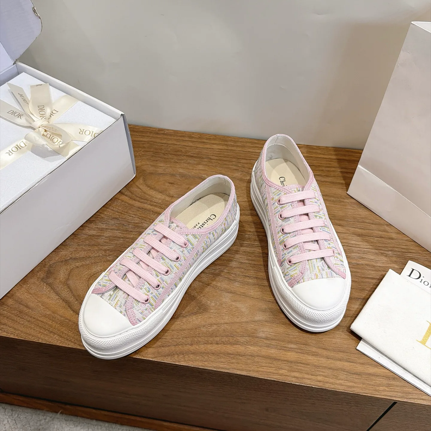 Women's Sneakers CHRISTIAN DIOR 18034456