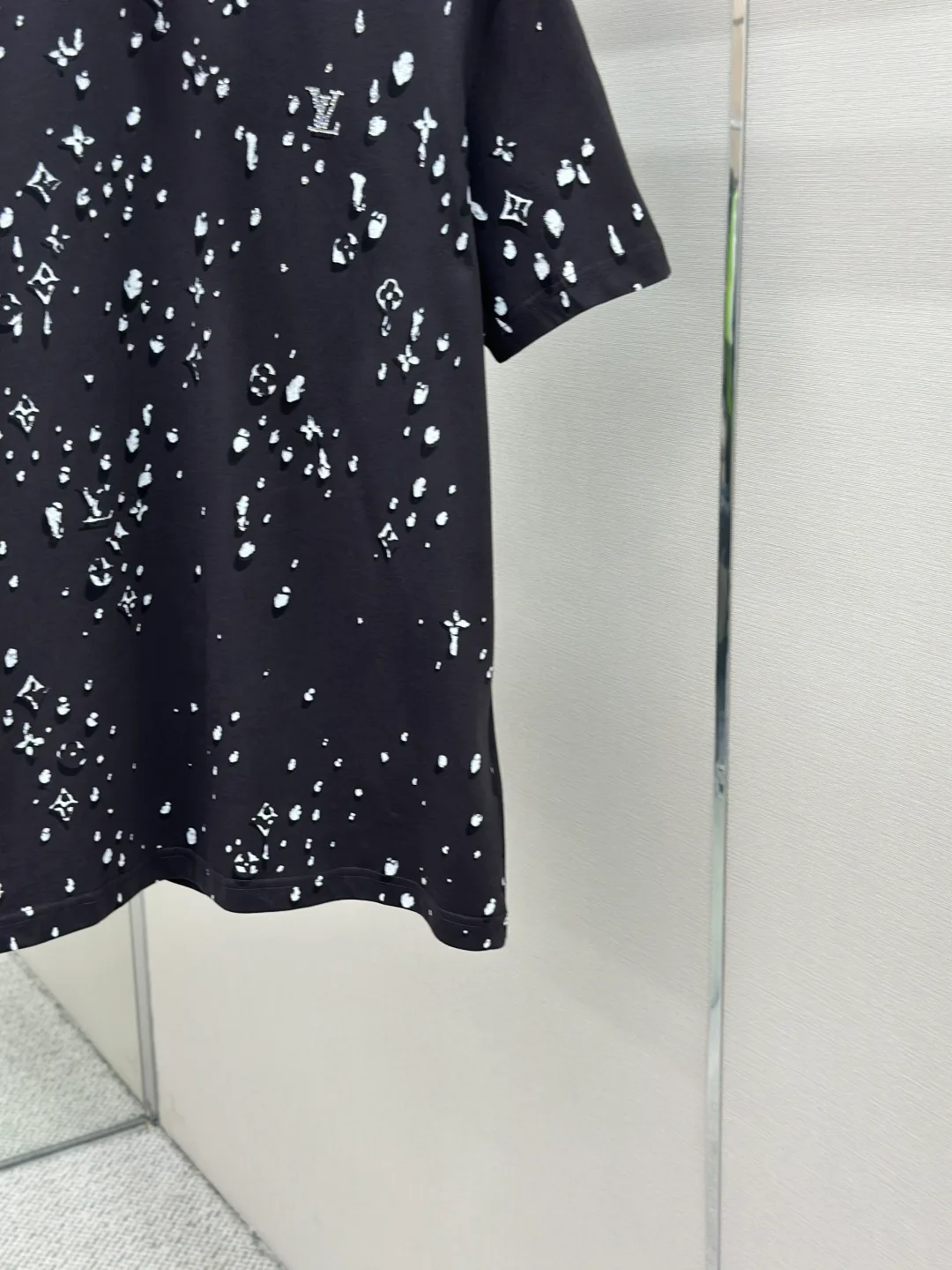 Women's T-Shirts LOUIS VUITTON 18191104
