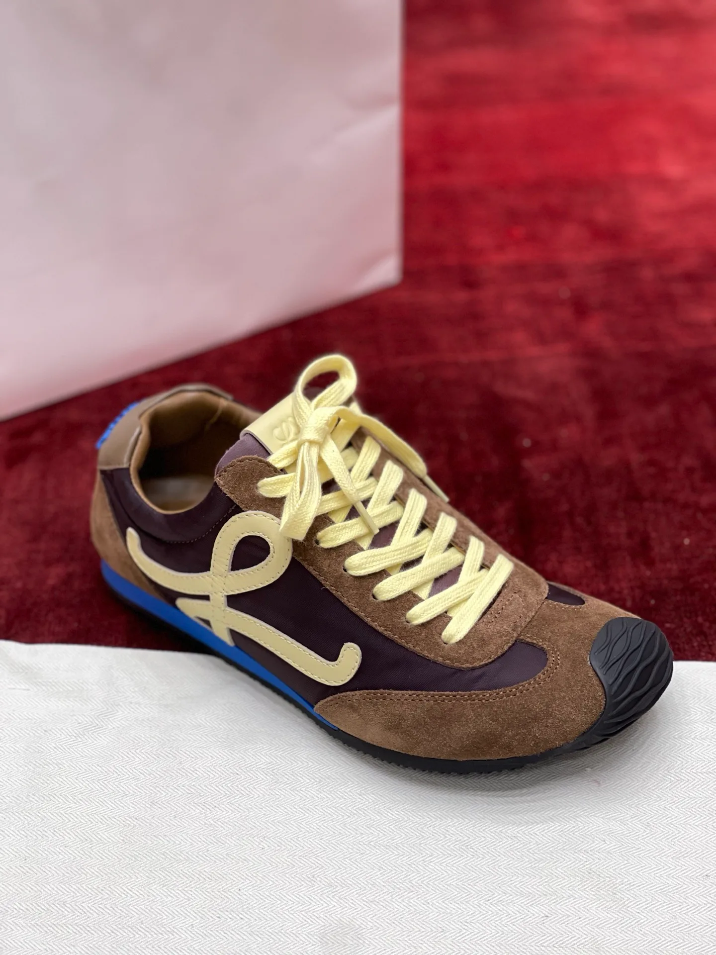 Women's Sneakers LOEWE 18191689