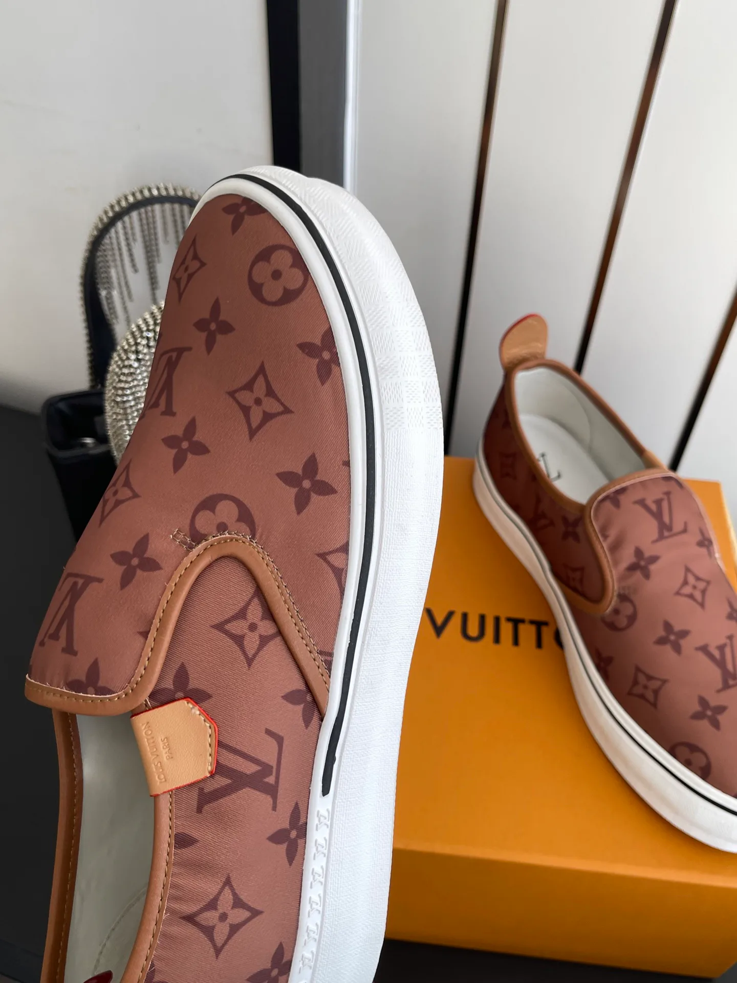 Men's Sneakers LOUIS VUITTON 17908527