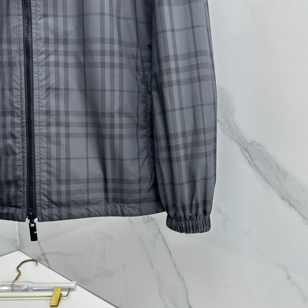 Men's Jackets And Down Jackets BURBERRY 18246848