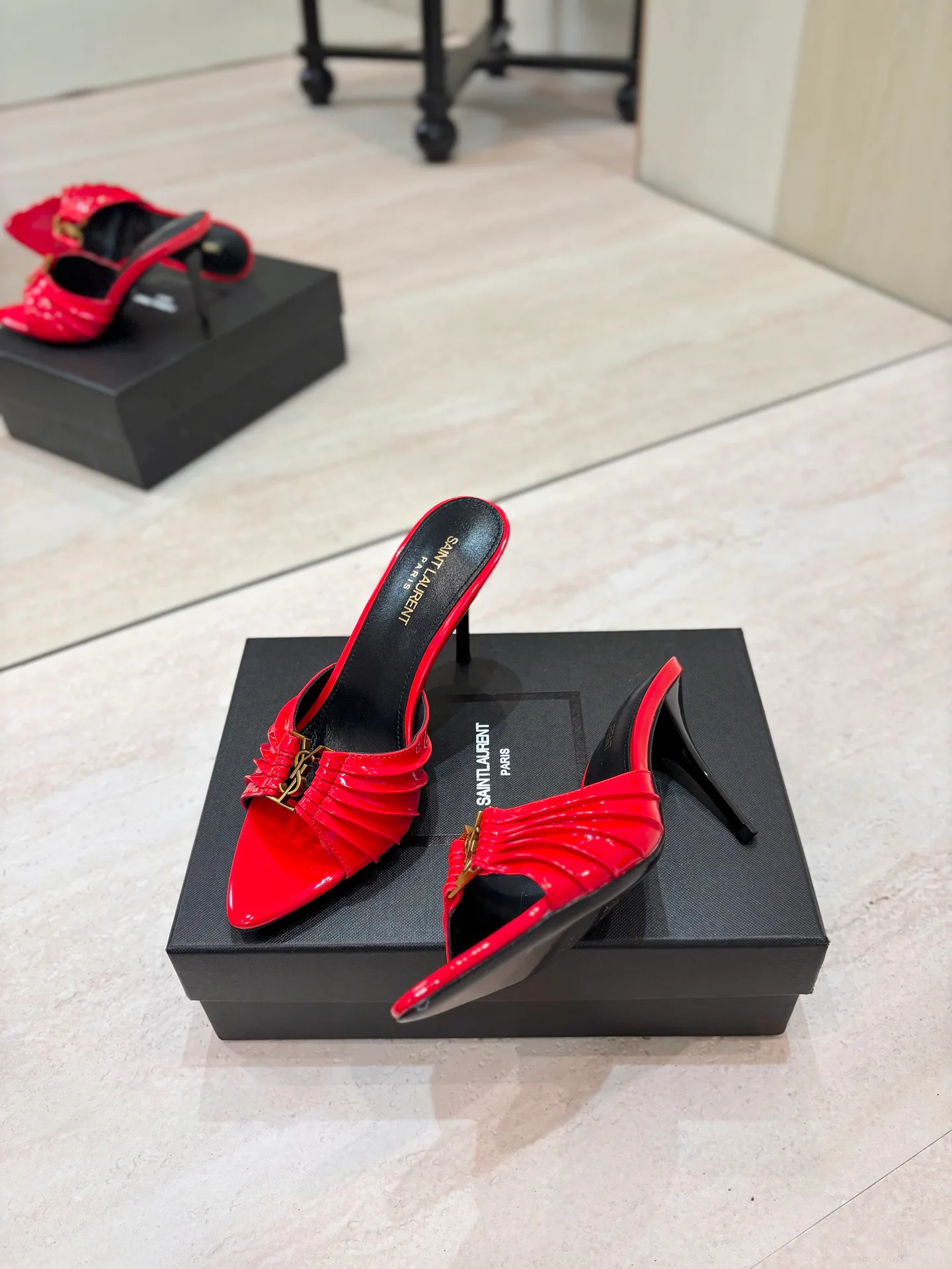 Women's Open-Toe Sandals SAINT LAURENT 17476093