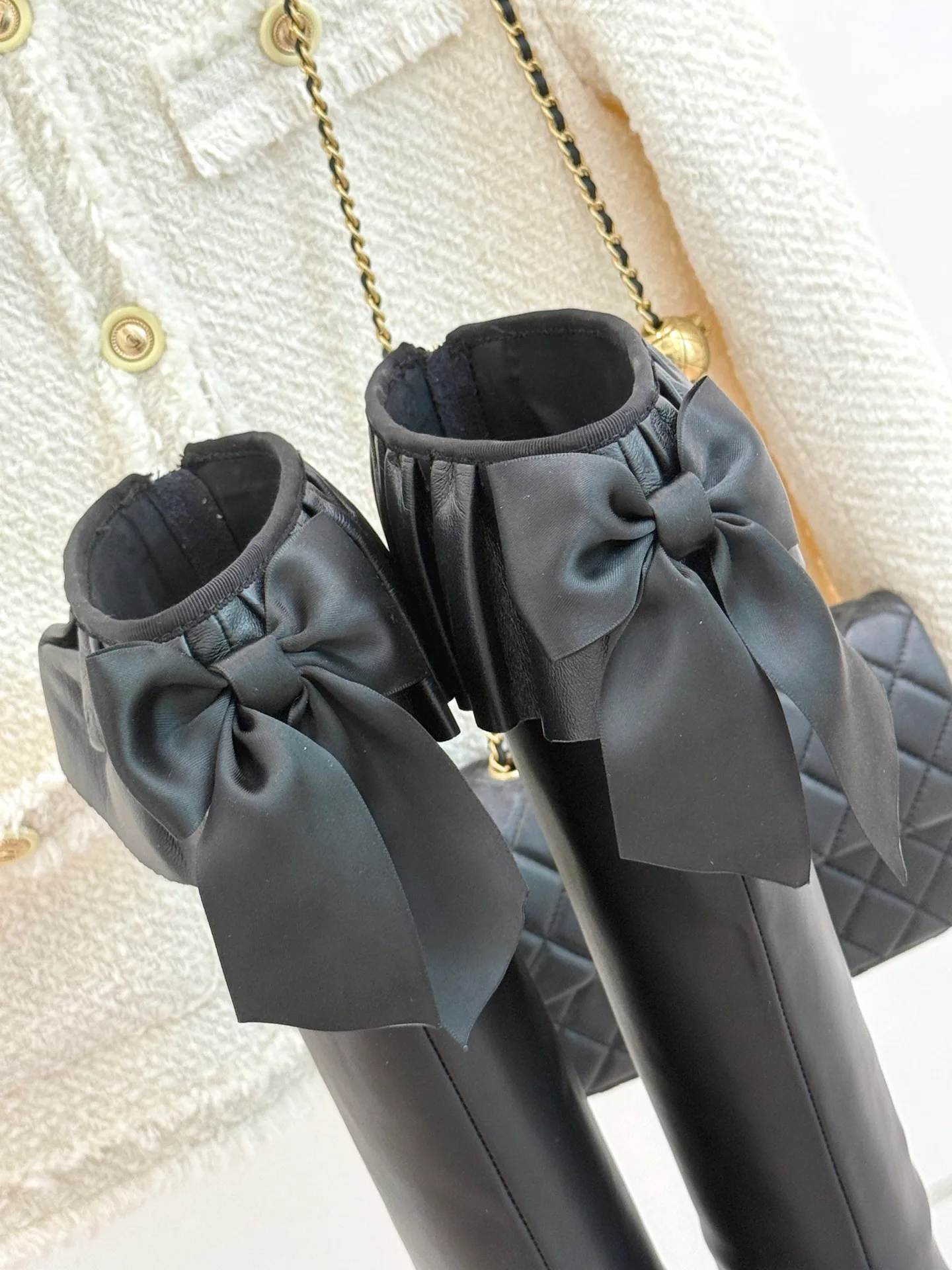 Women's Boots CHANEL 18154377