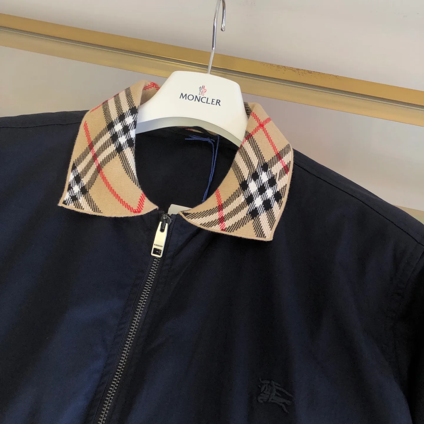 Men's Jackets And Down Jackets BURBERRY 17737696