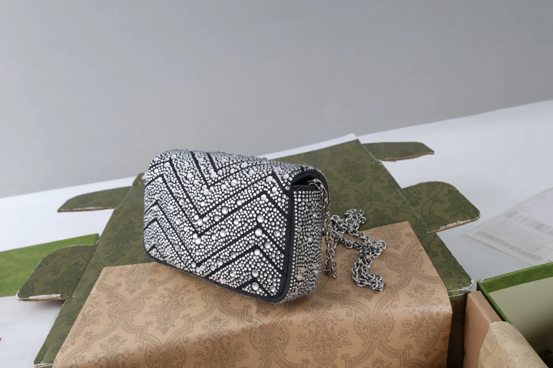 Women's Classic Handbags GUCCI 18005074
