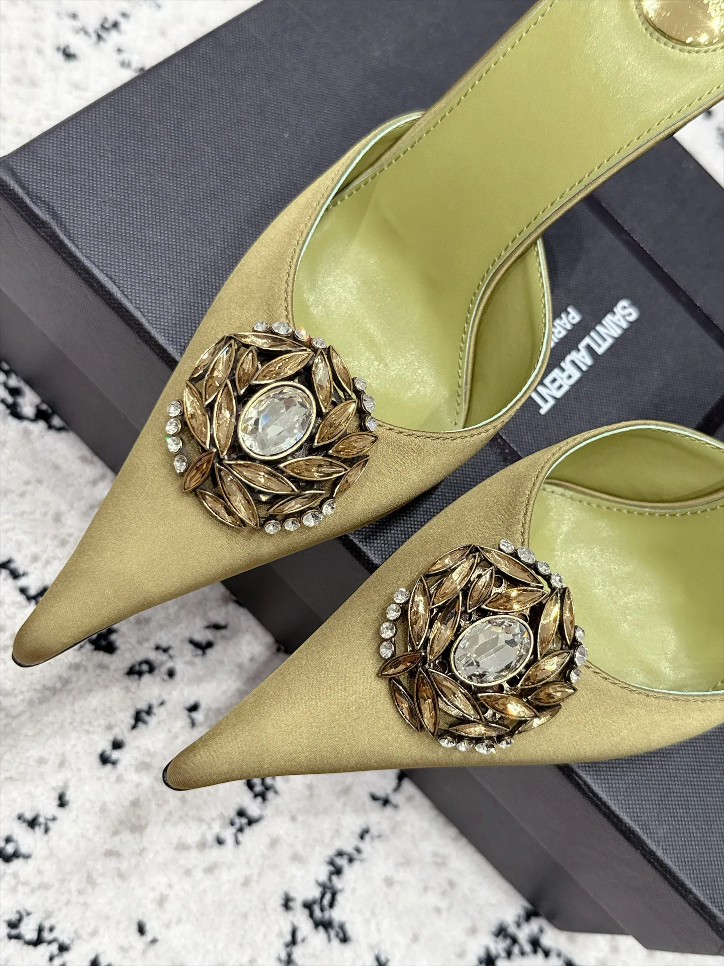 Women's Heels SAINT LAURENT 17946869