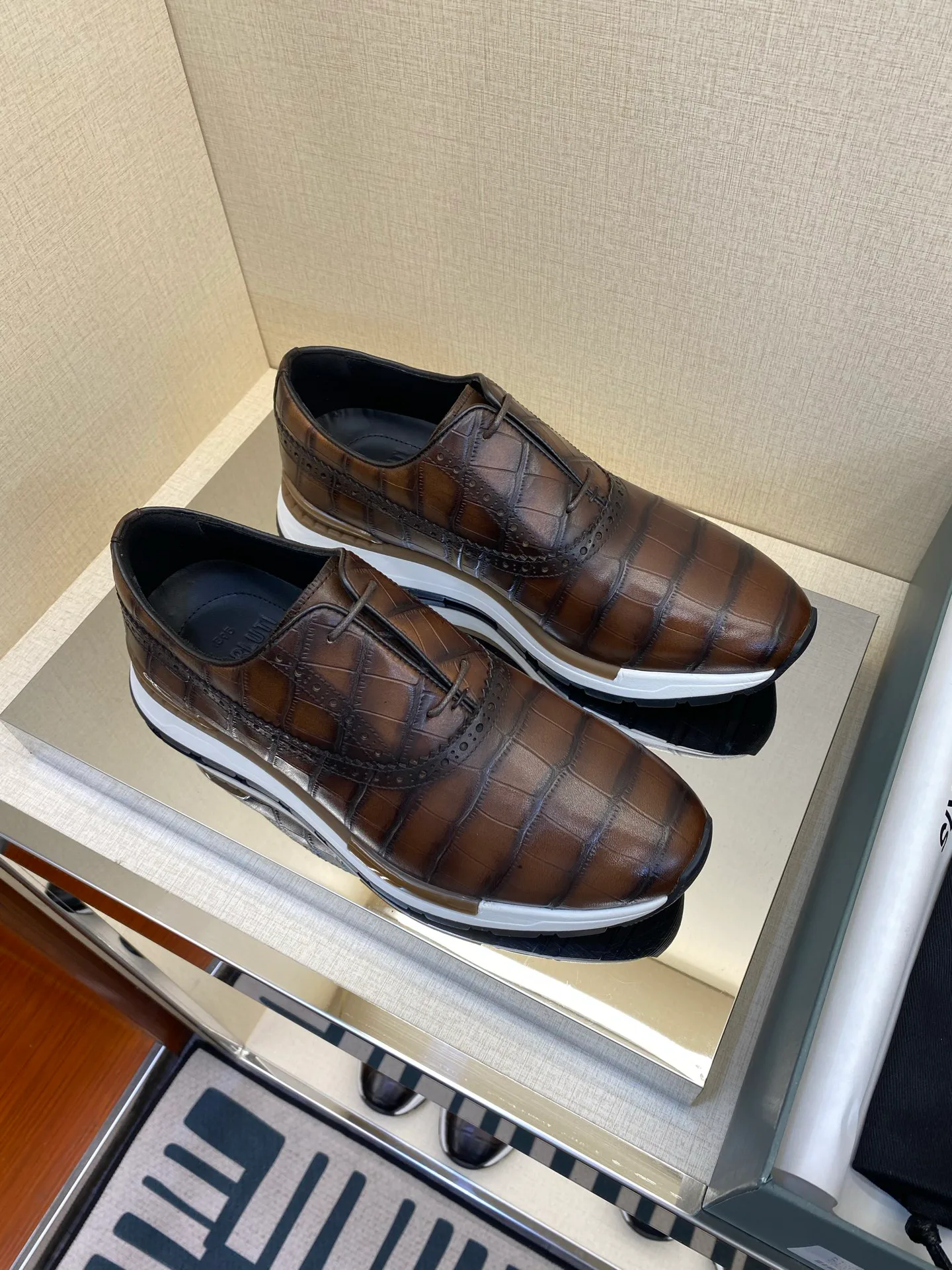 Men's Loafers And Dress Shoes BERLUTI 17971917