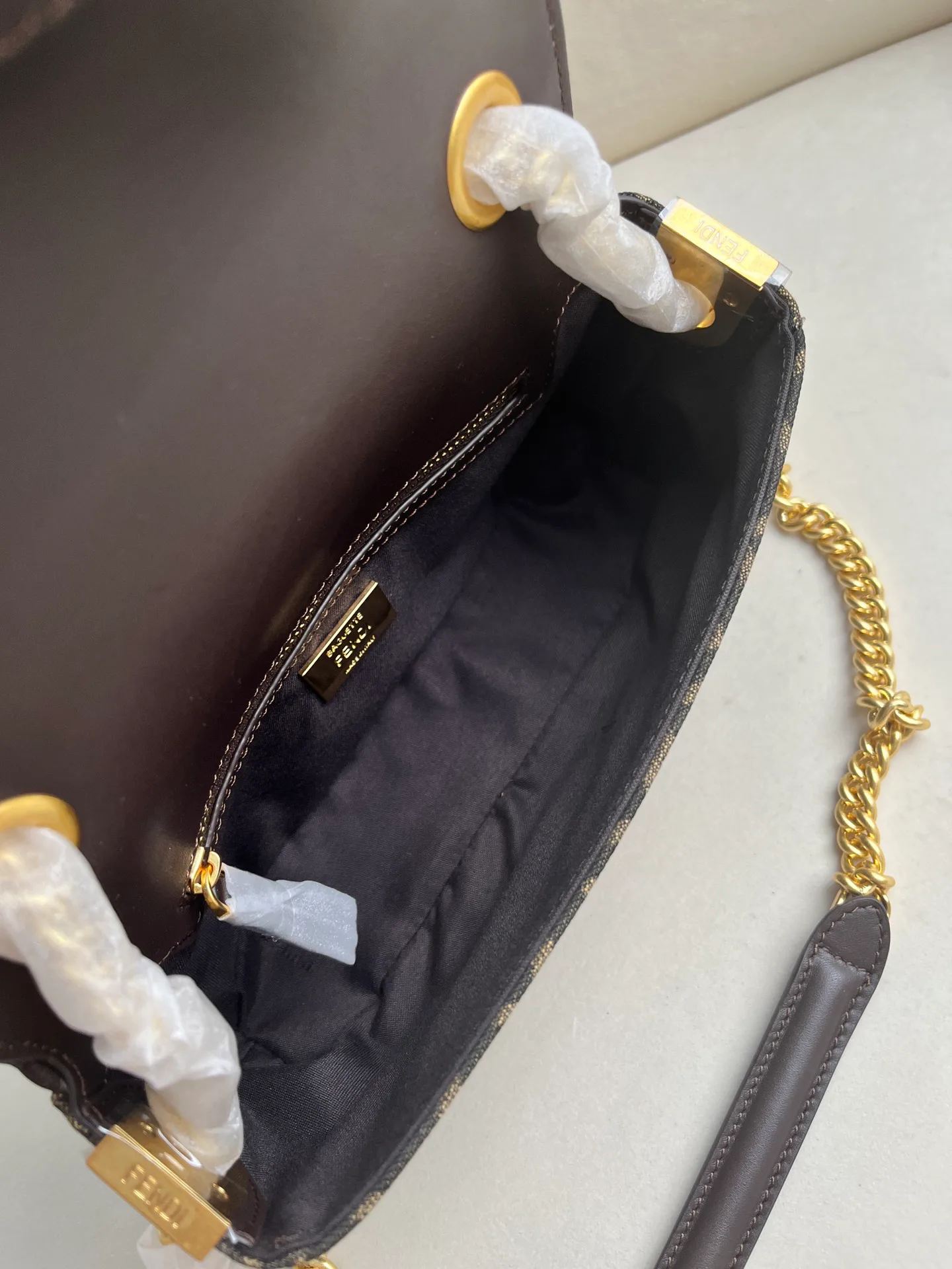 Women's Classic Handbags FENDI 17542201