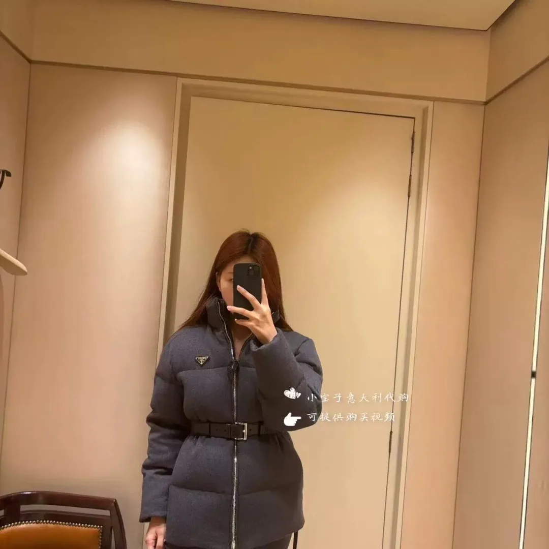Куртки И Пуховики Женские Prada 18652195
