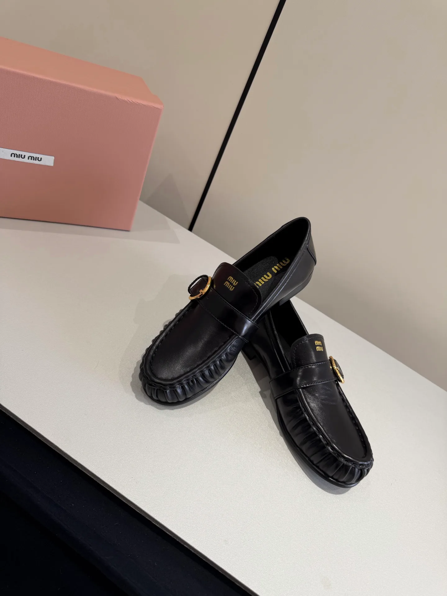 Women's Loafers And Moccasins MIU MIU 17977551