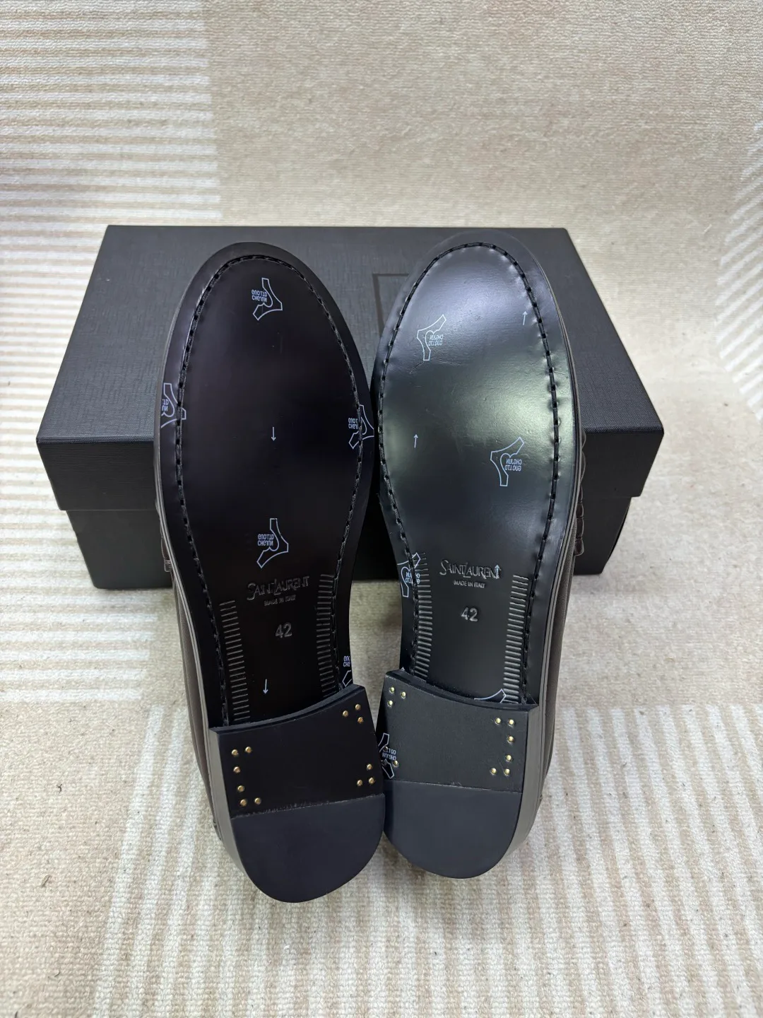 Men's Loafers And Dress Shoes SAINT LAURENT 17472584
