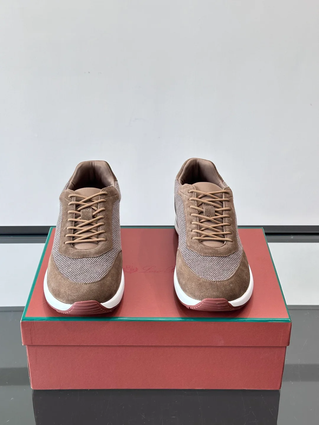 Men's Sneakers LORO PIANA 17730619