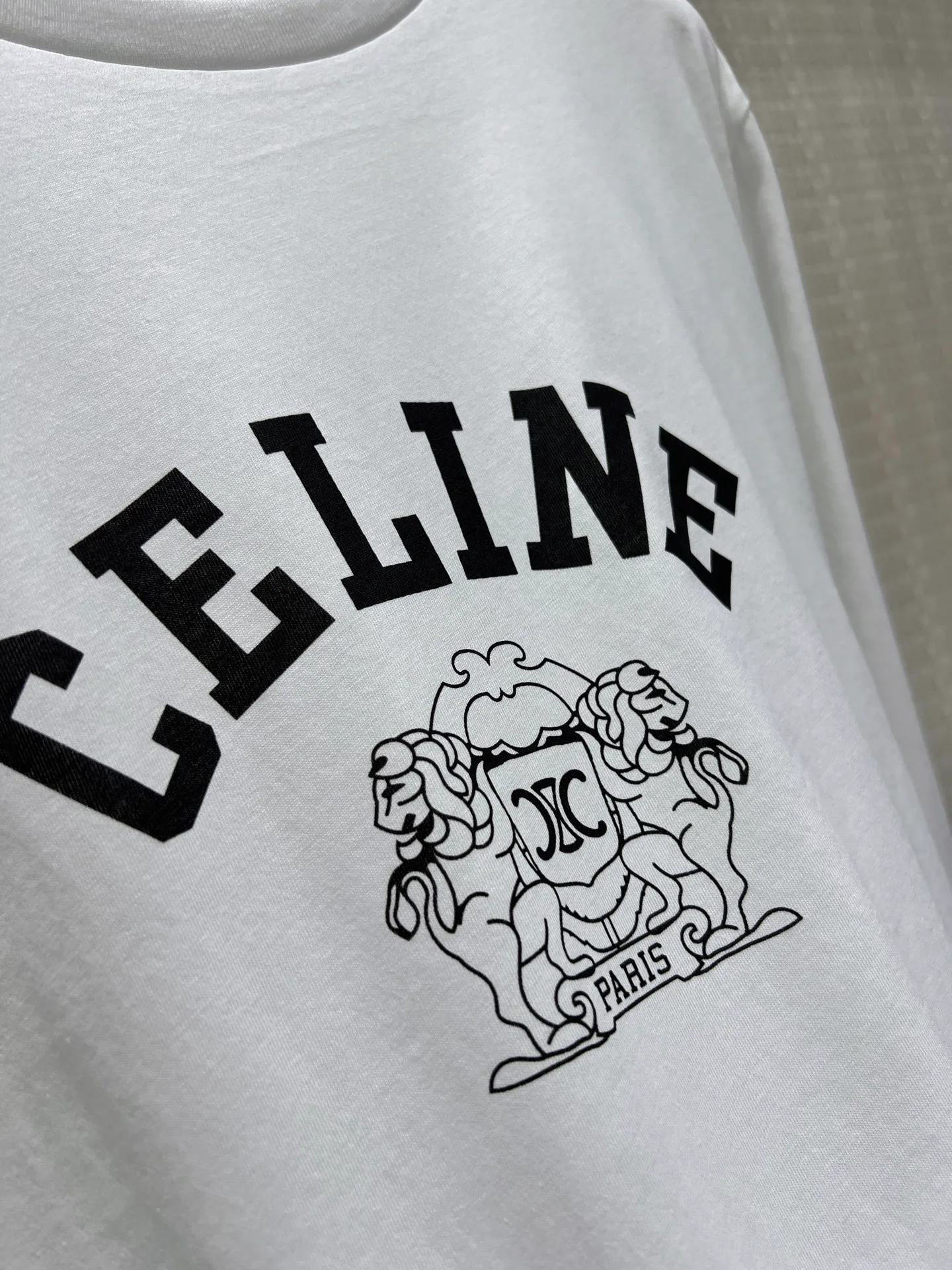 Women's T-Shirts CELINE 17513543