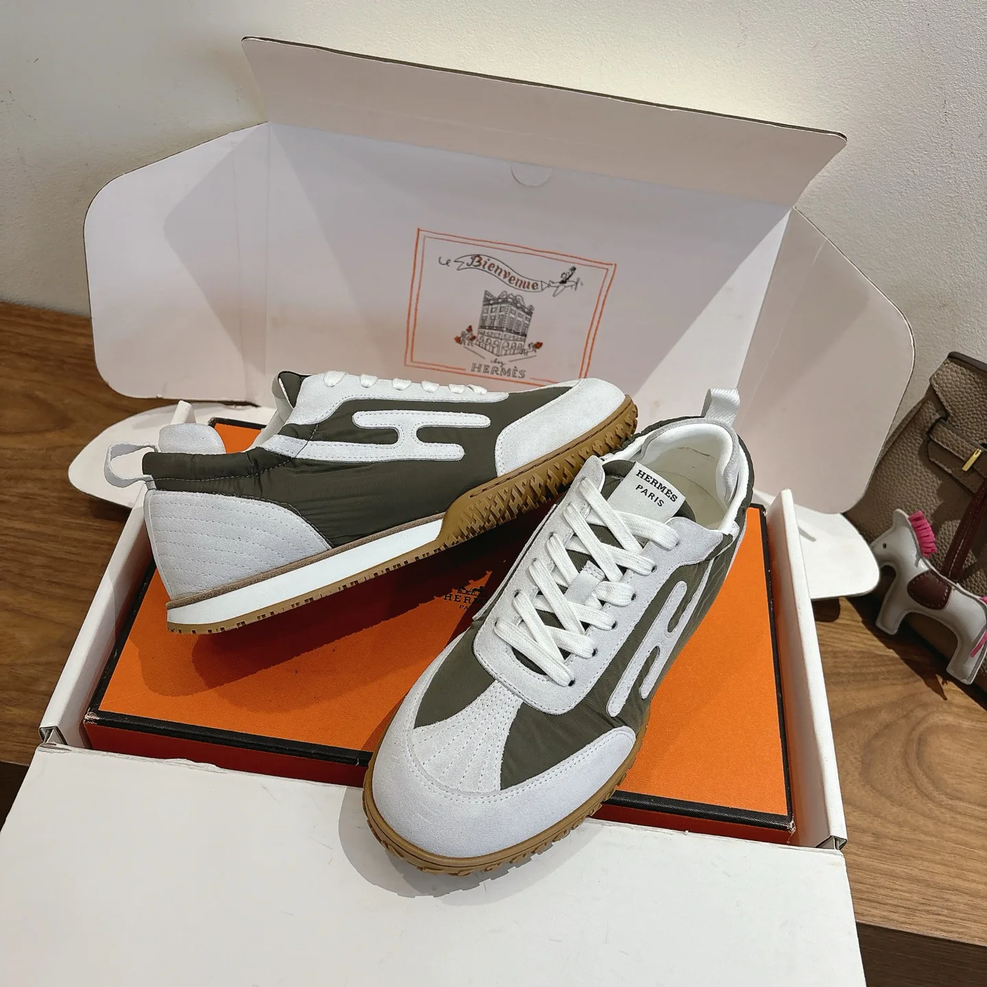 Women's Sneakers HERMES 17886088