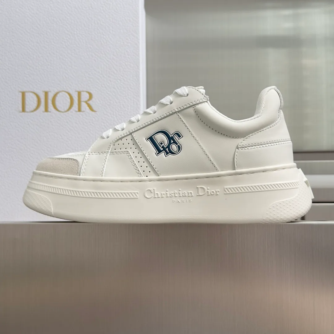 Women's Sneakers CHRISTIAN DIOR 17772000