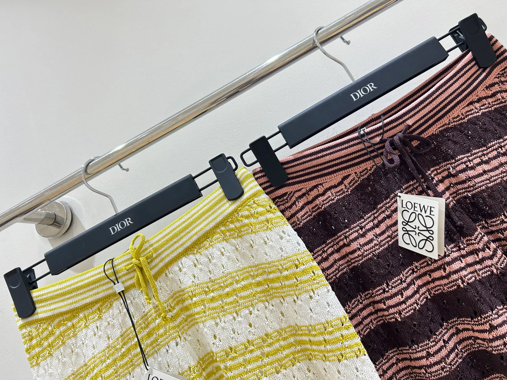 Women's Shorts LOEWE 18097228