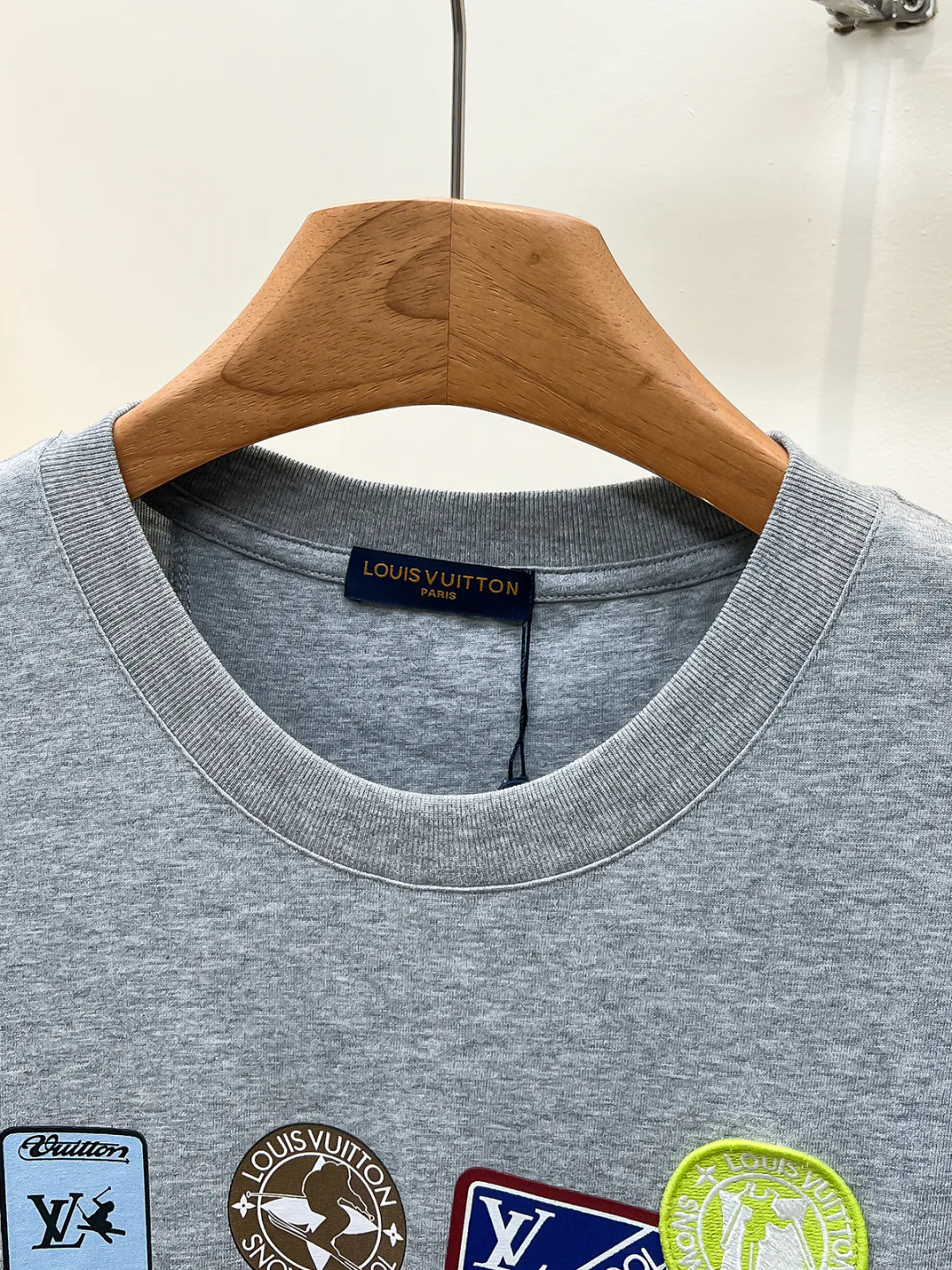 Men's T-Shirts LOUIS VUITTON 18499355