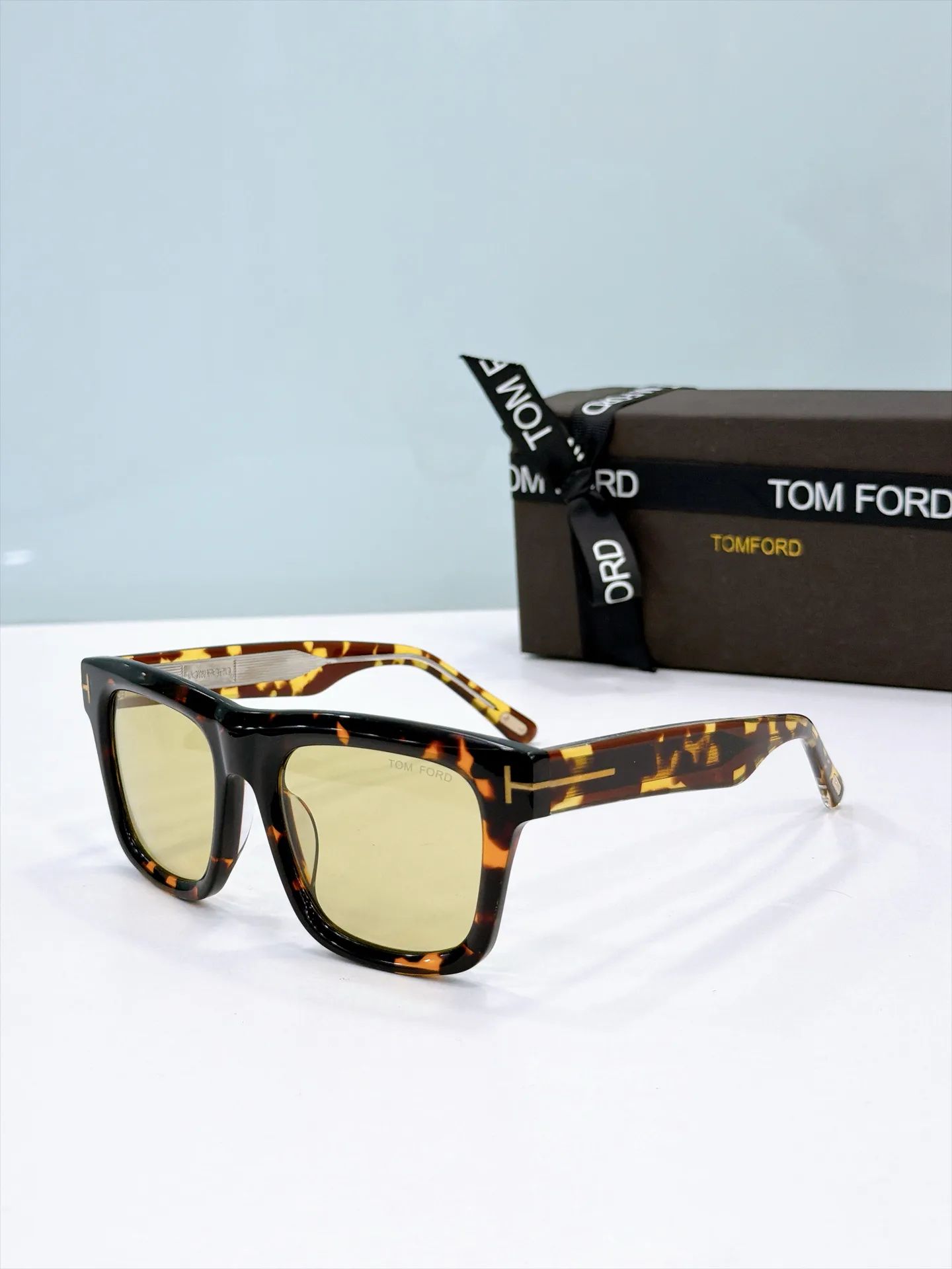 Glasses TOM FORD 17865297