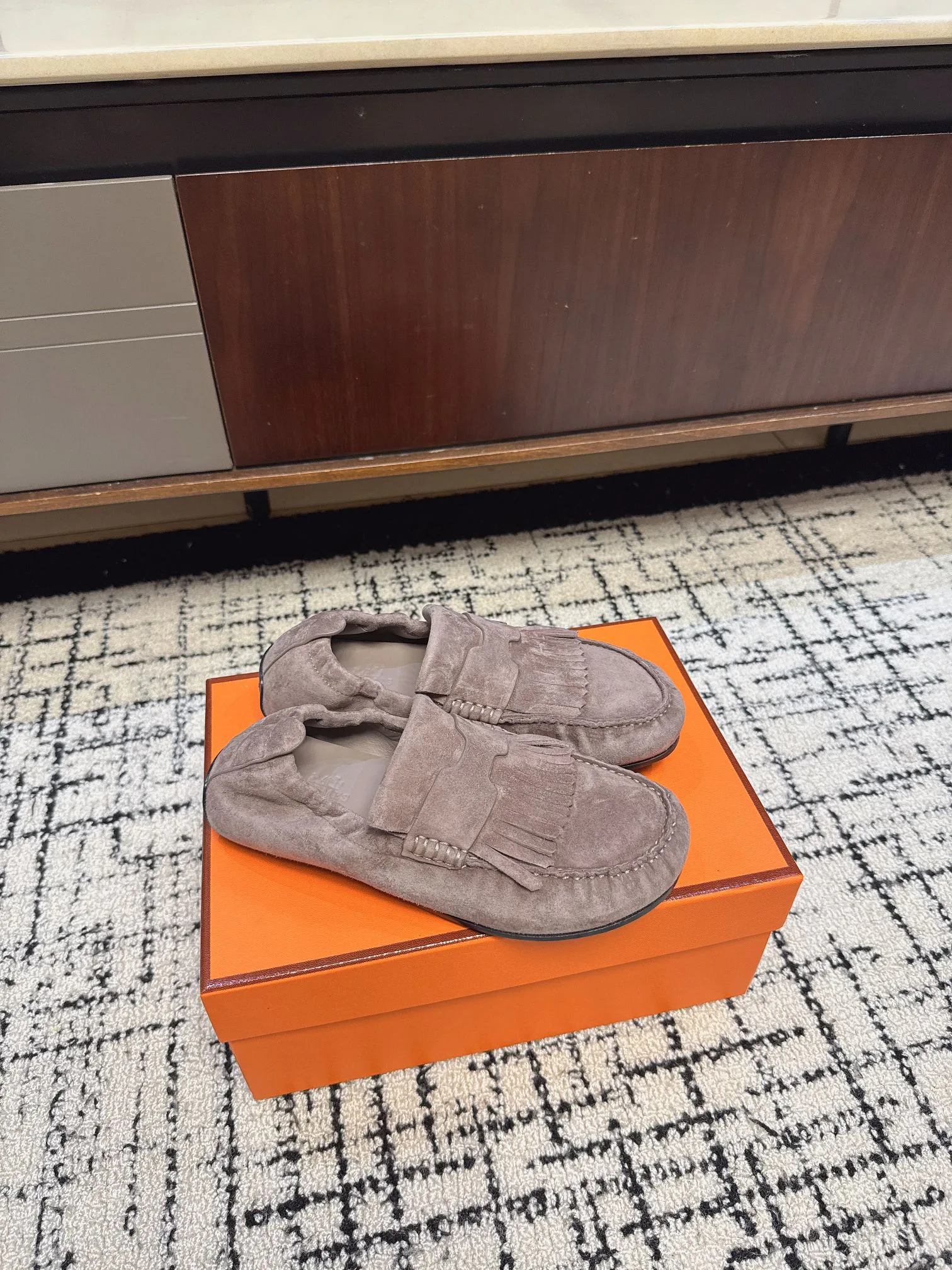 Women's Loafers And Moccasins HERMES 18142356