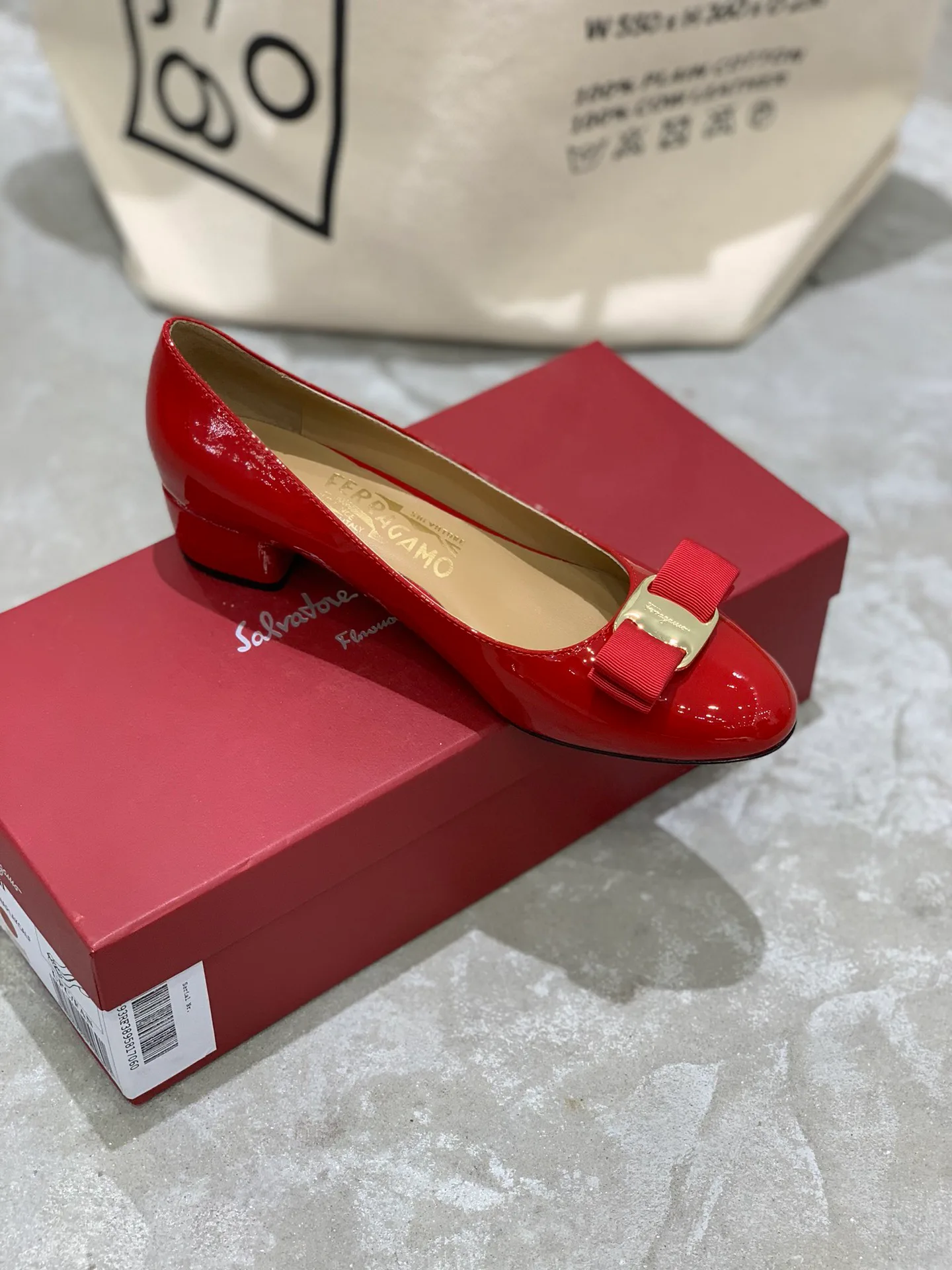 Women's Ballet Flats SALVATORE FERRAGAMO 18340658