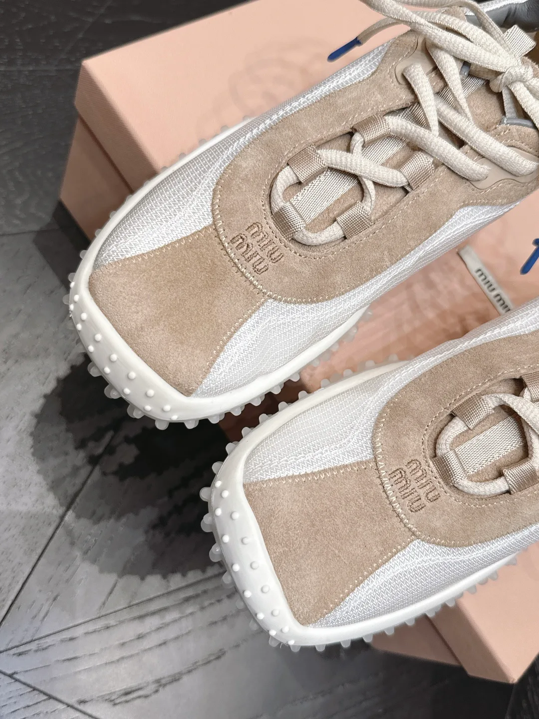 Women's Sneakers MIU MIU 17366639