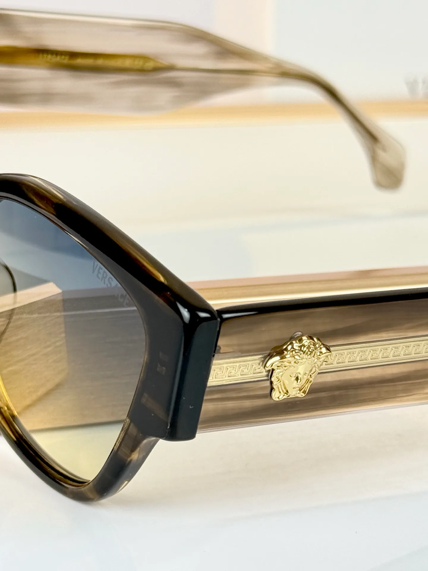 Glasses VERSACE 17821701