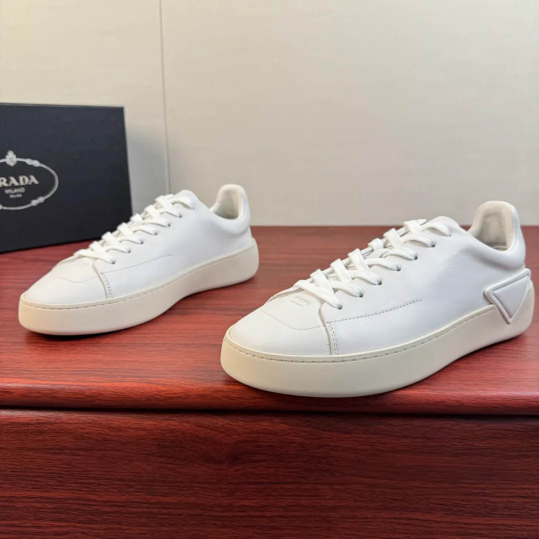 Men's Sneakers PRADA 16935025