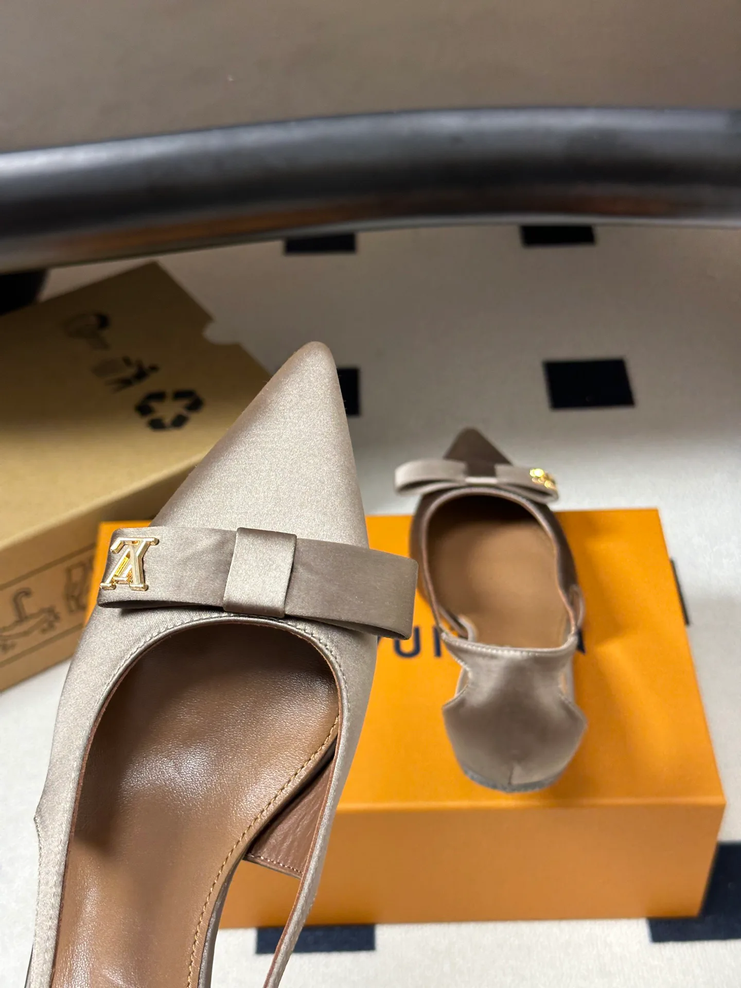 Women's Heels LOUIS VUITTON 17768186