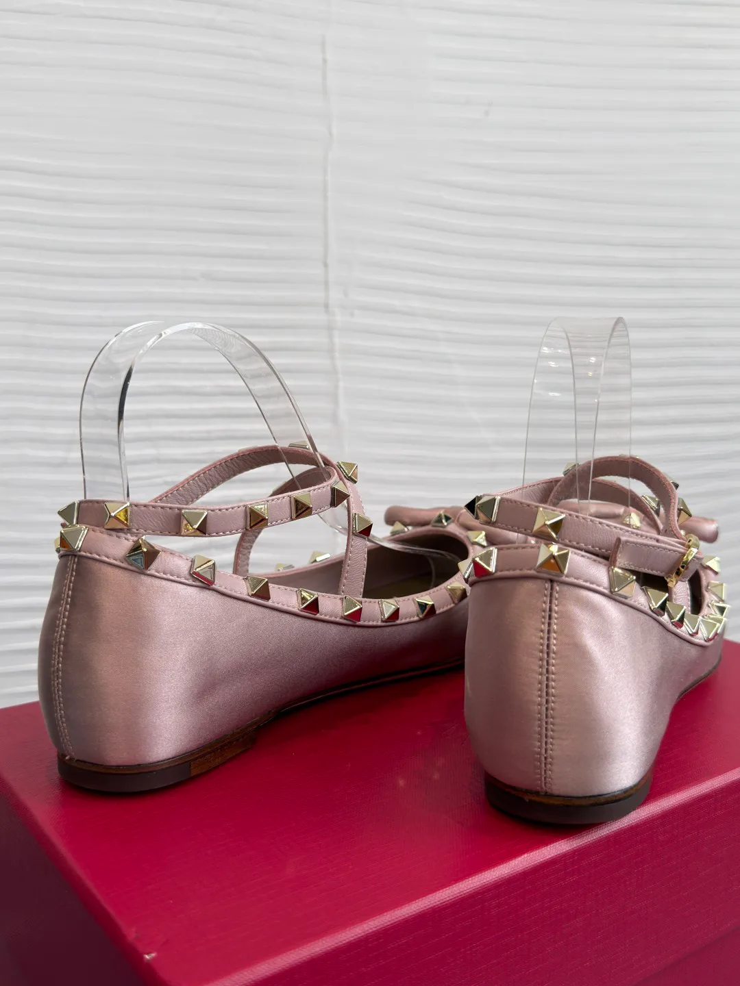 Women's Ballet Flats VALENTINO 18125369