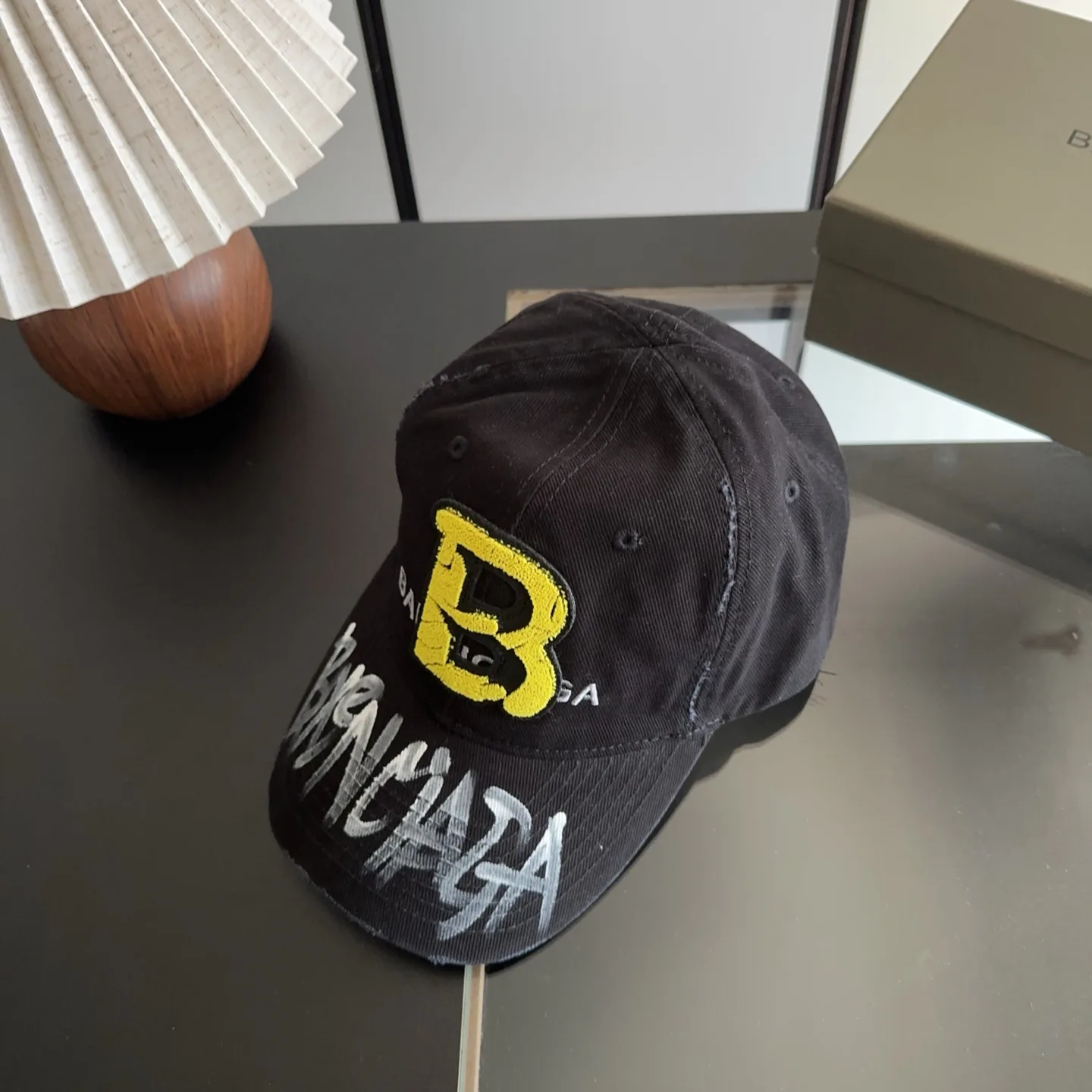 Hats BALENCIAGA 17646866