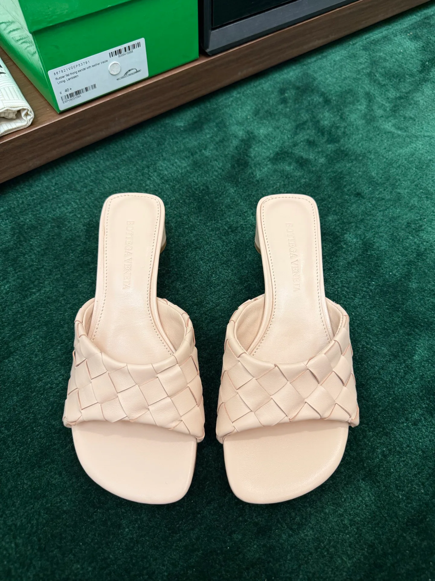 Women's Mules And Clogs BOTTEGA VENETA 17386140