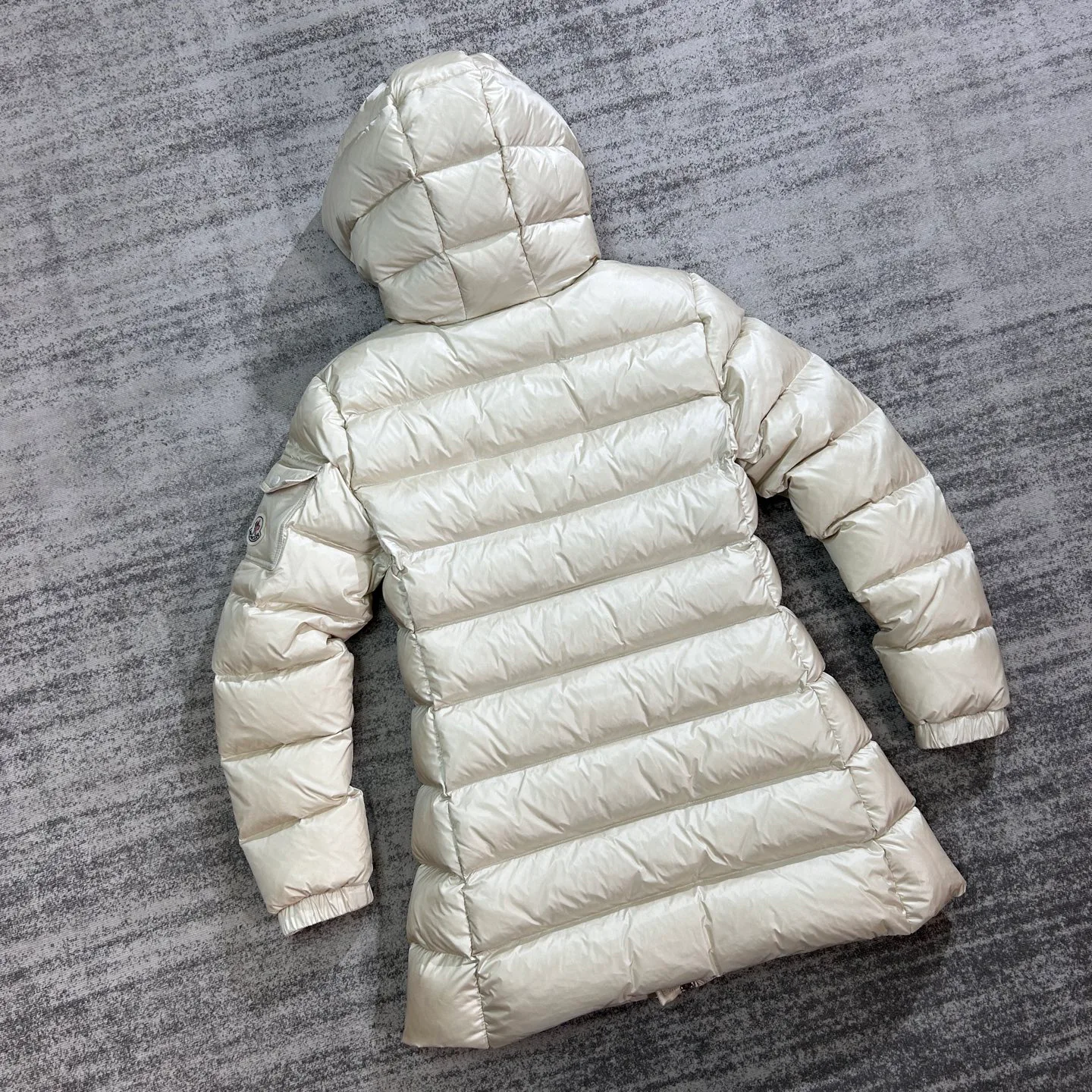 Women's Jackets And Down Jackets MONCLER 18134515