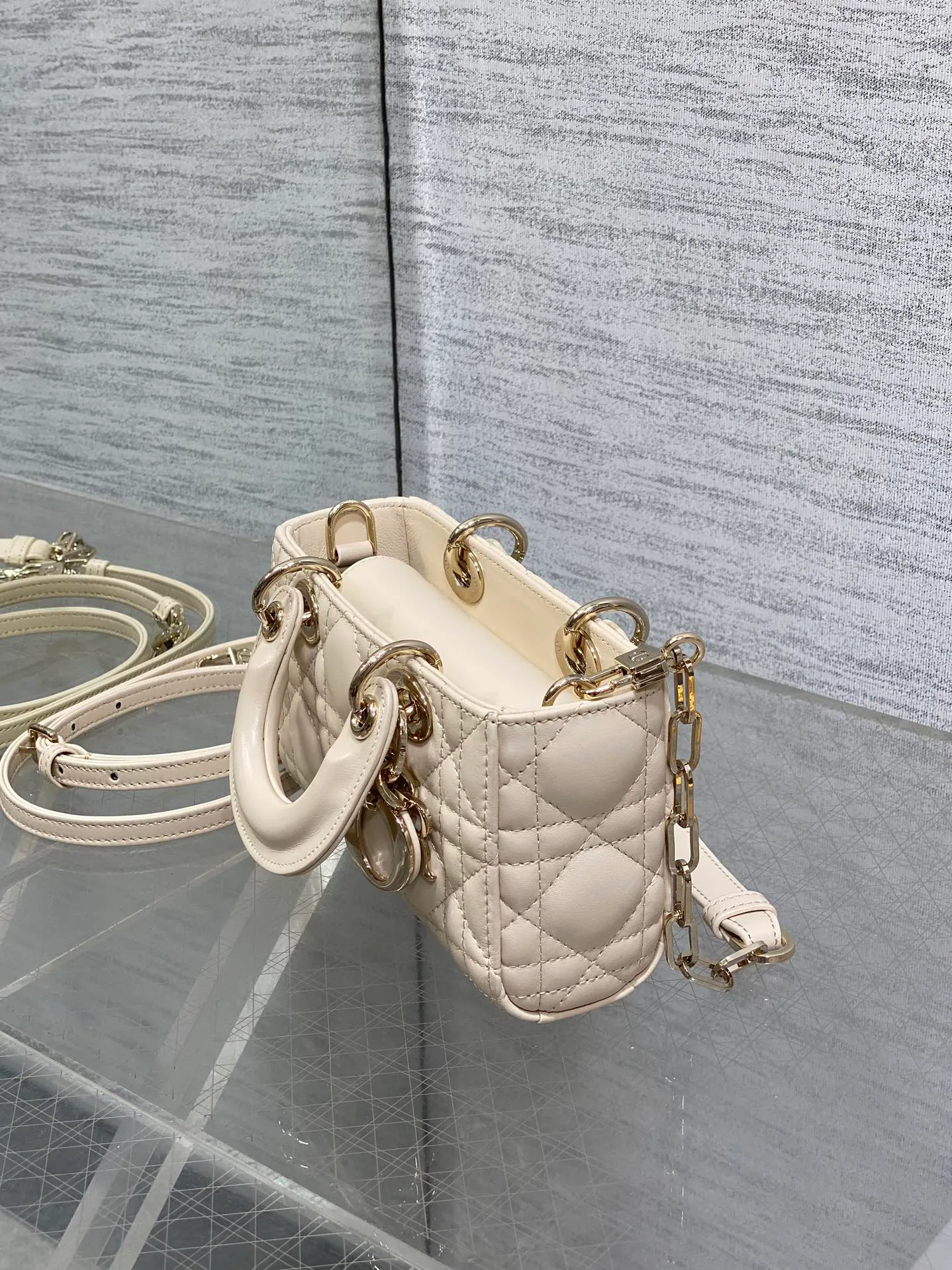 Women's Classic Handbags CHRISTIAN DIOR 17770371