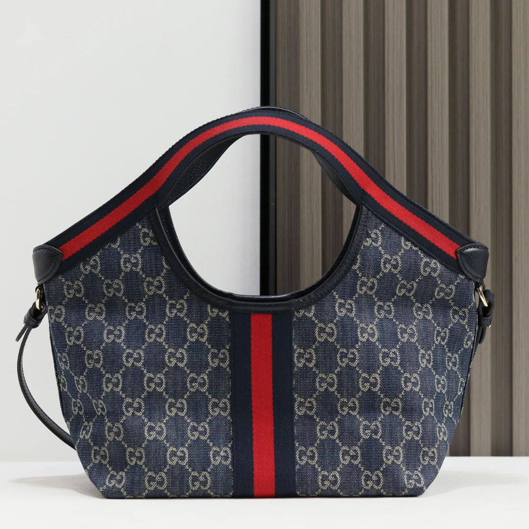 Women's Classic Handbags GUCCI 18262377