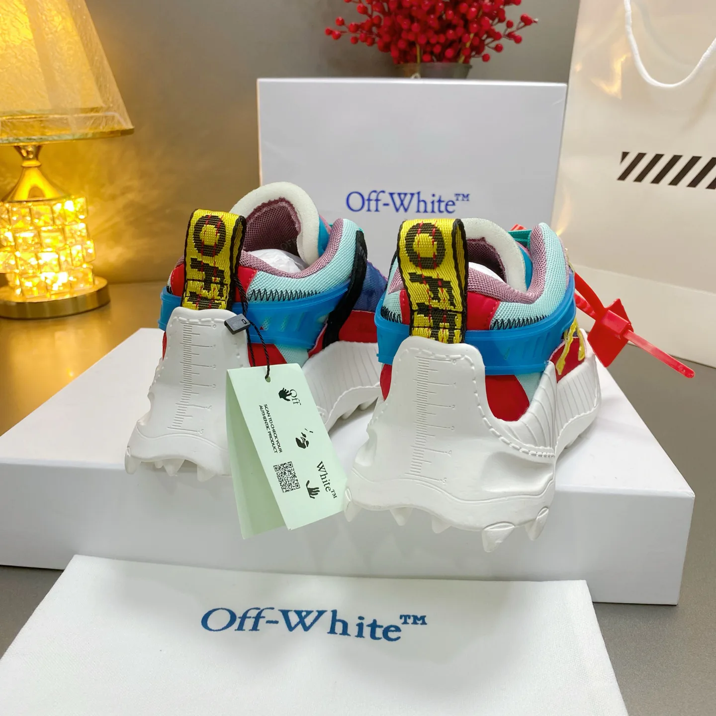 Women's Sneakers OFF-WHITE 17530533