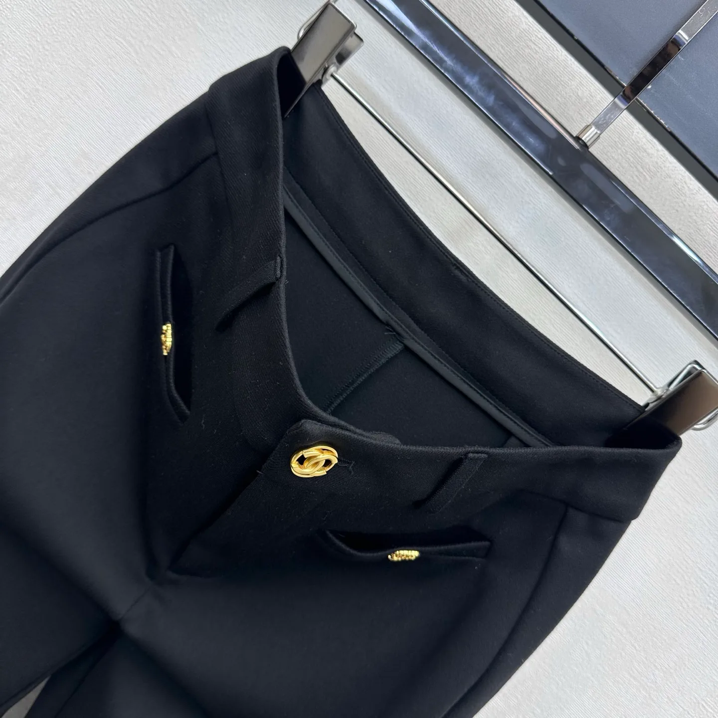 Women's Trousers CHANEL 18023242